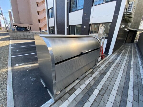 東屯田通駅 徒歩2分 4階の物件外観写真